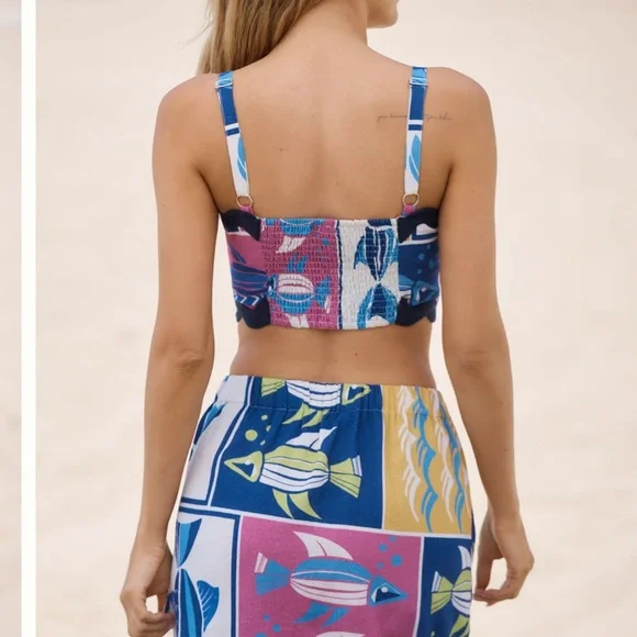 Colorful Women's Top - Picture 3 of 4